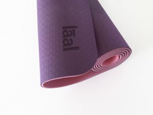 como elegir mi primer yoga mat