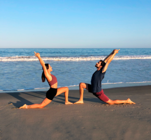 The Yoga Journey - Niko y Denise